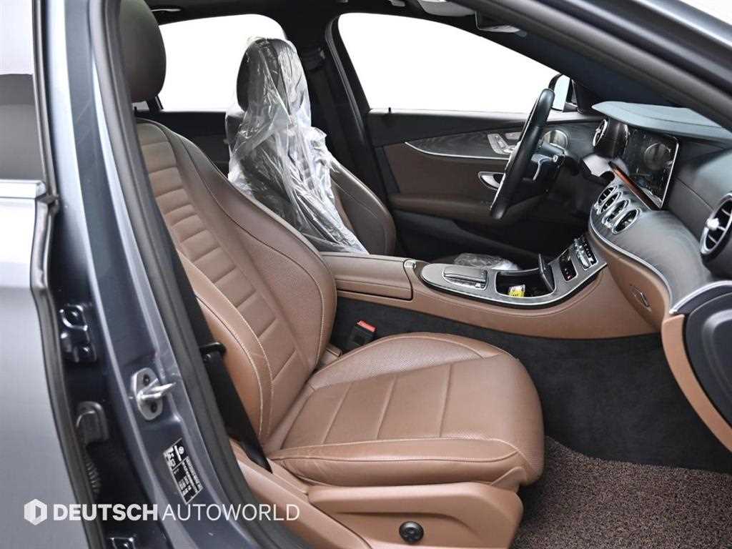 Mercedes Benz E class - Vista 10