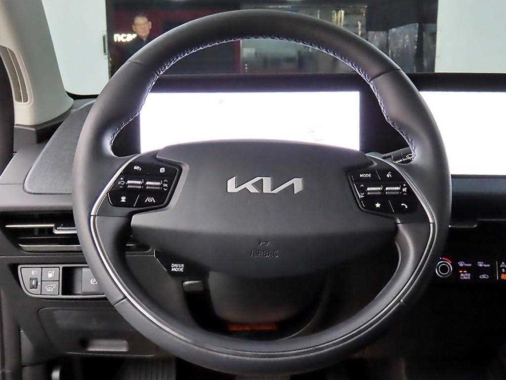 KIA EV6 - Vista 9
