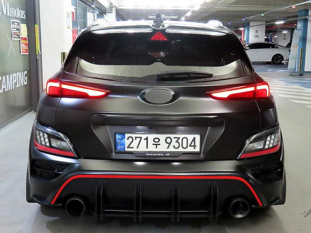 HYUNDAI Kona - Vista 5