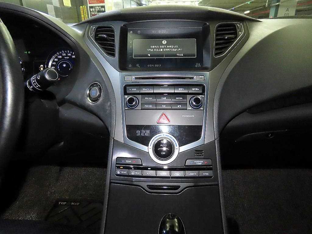 HYUNDAI Grandeur - Vista 11