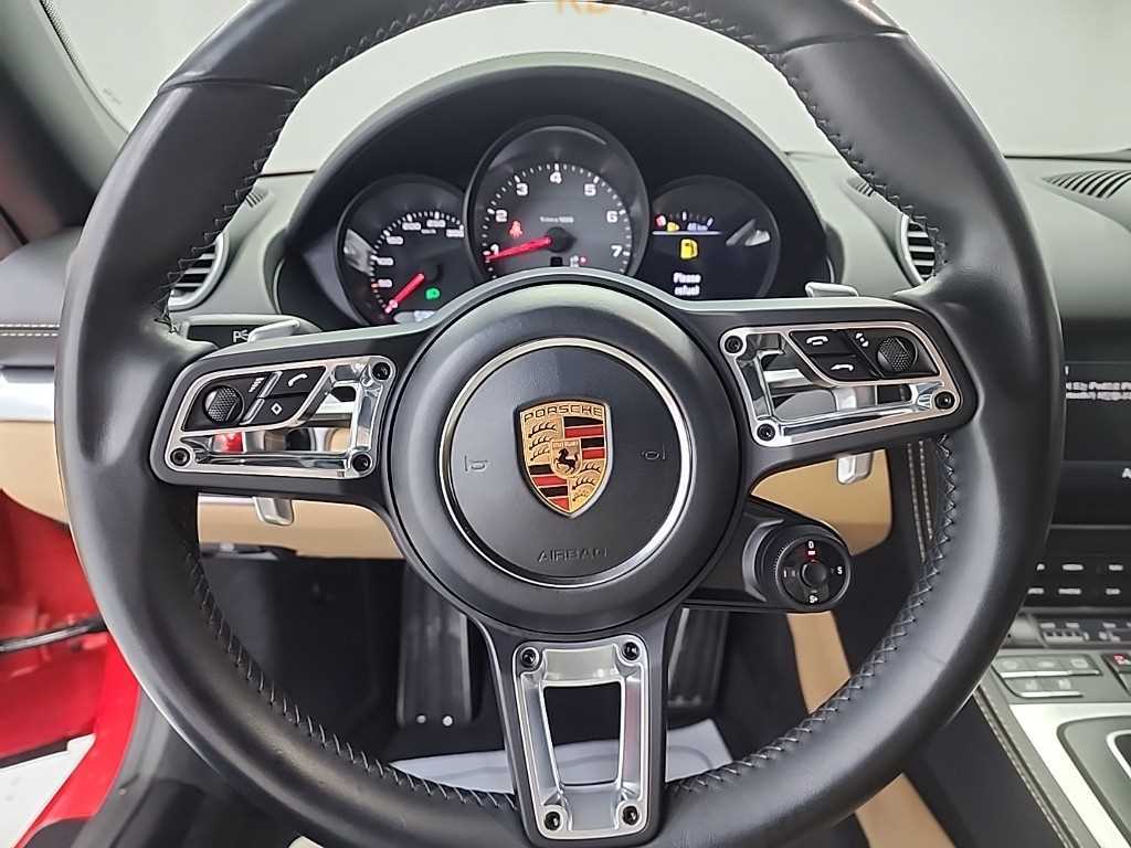 Porsche 718 - Vista 9