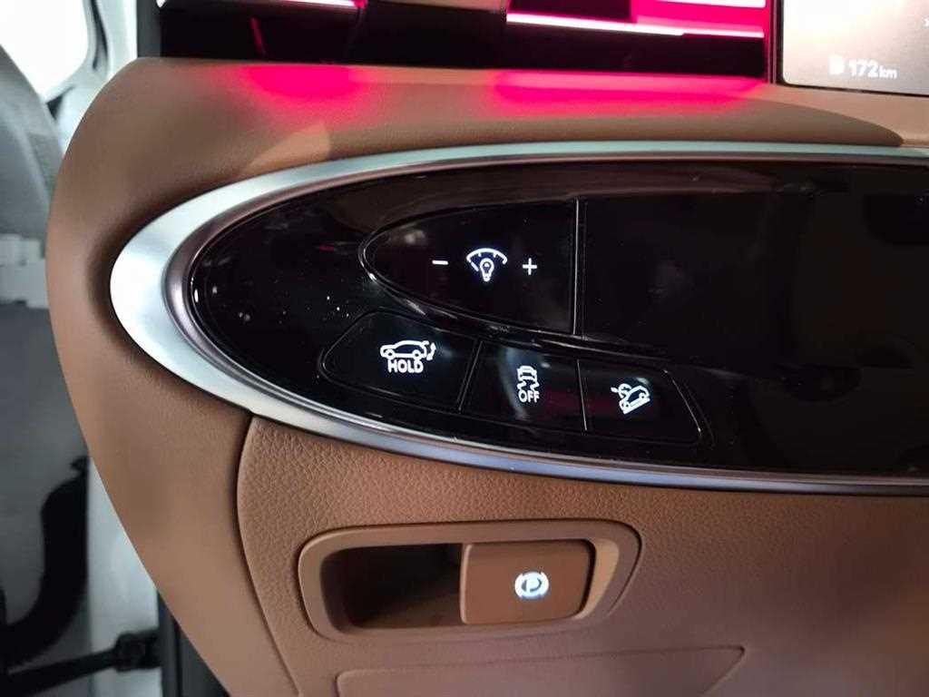 Genesis GV70 - Vista 12