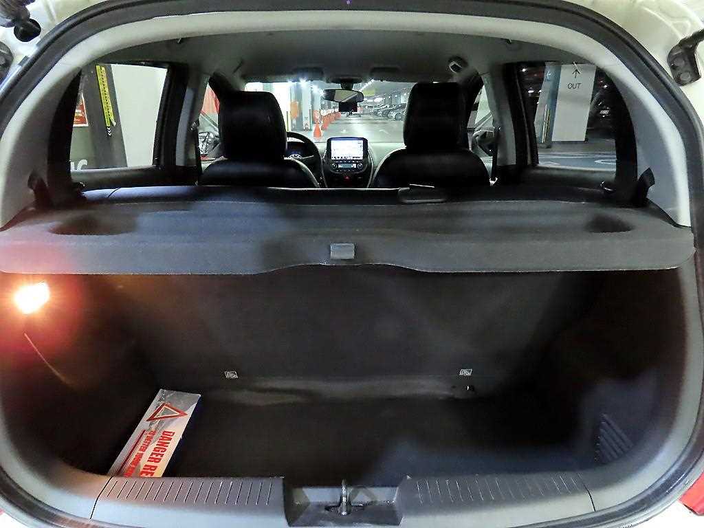 Chevrolet Spark 2016 Blanco - Importación desde Corea - HF Imports Iquique - Foto 16