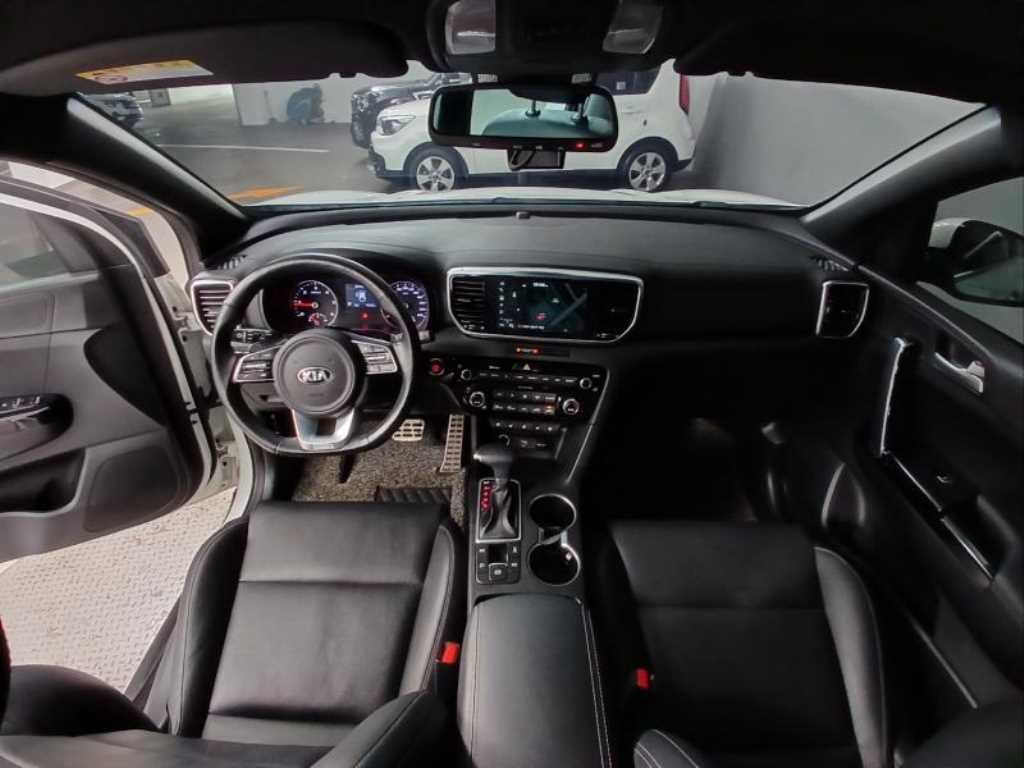 KIA Sportage - Vista 6