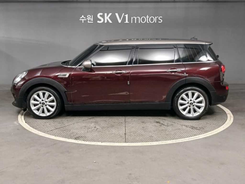 Mini Clubman - Vista 5