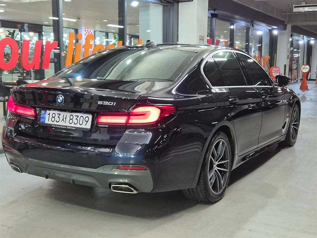 BMW 5 Series - Vista 4