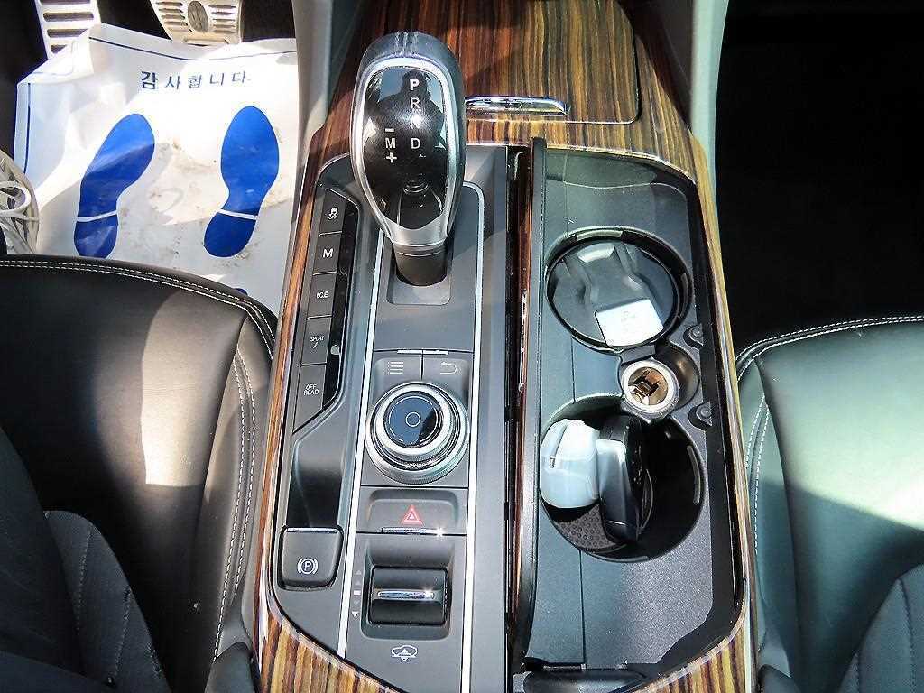 Maserati Levante - Vista 10