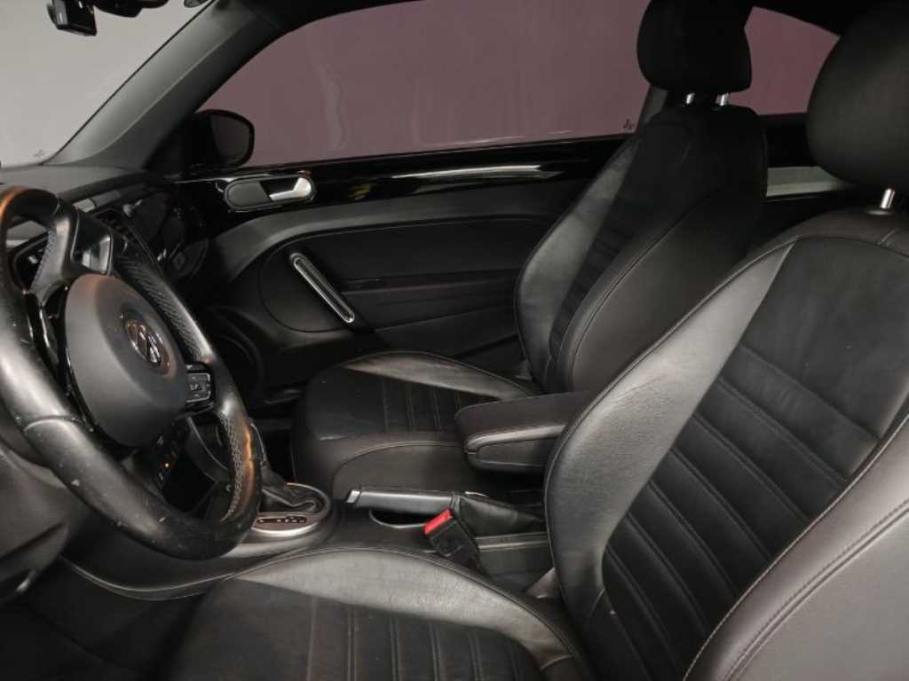 Volkswagen Beetle - Vista 7