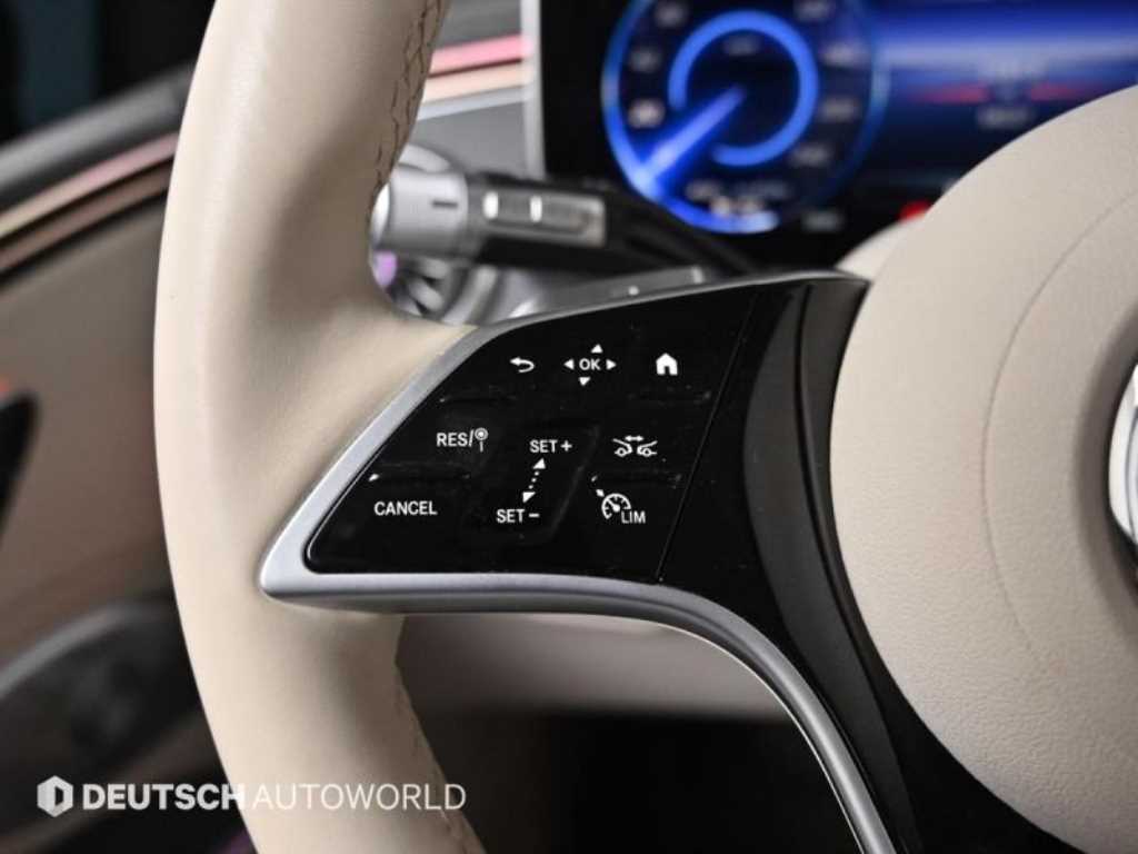 Mercedes Benz EQS - Vista 6