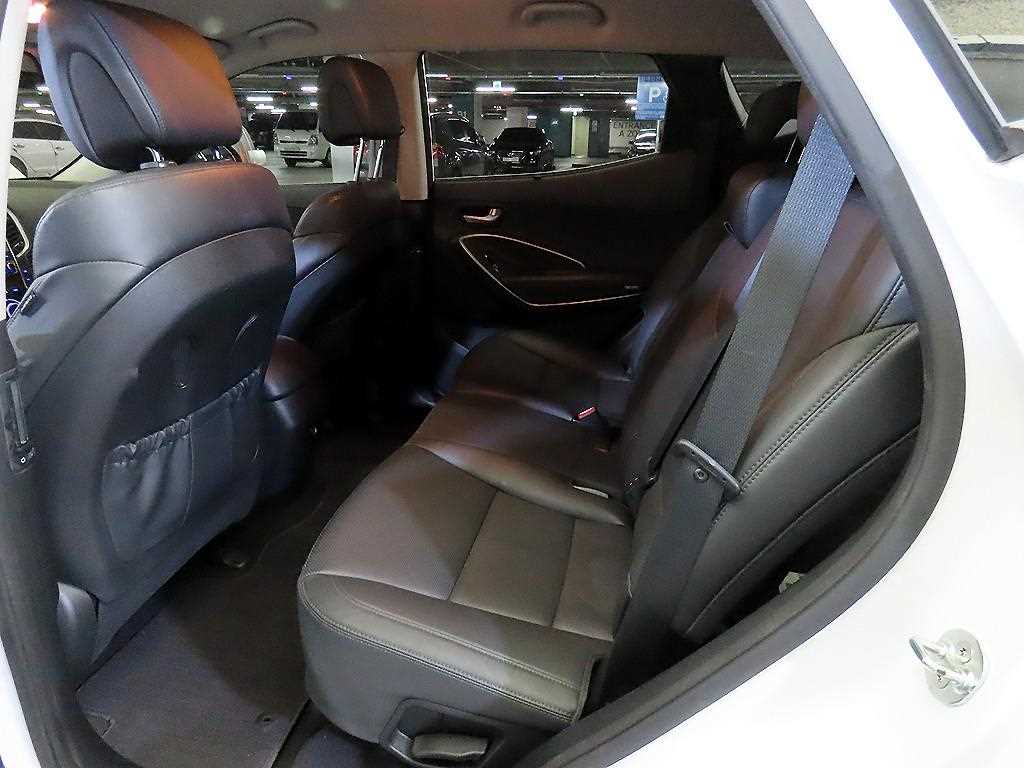 HYUNDAI Santa Fe - Vista 7