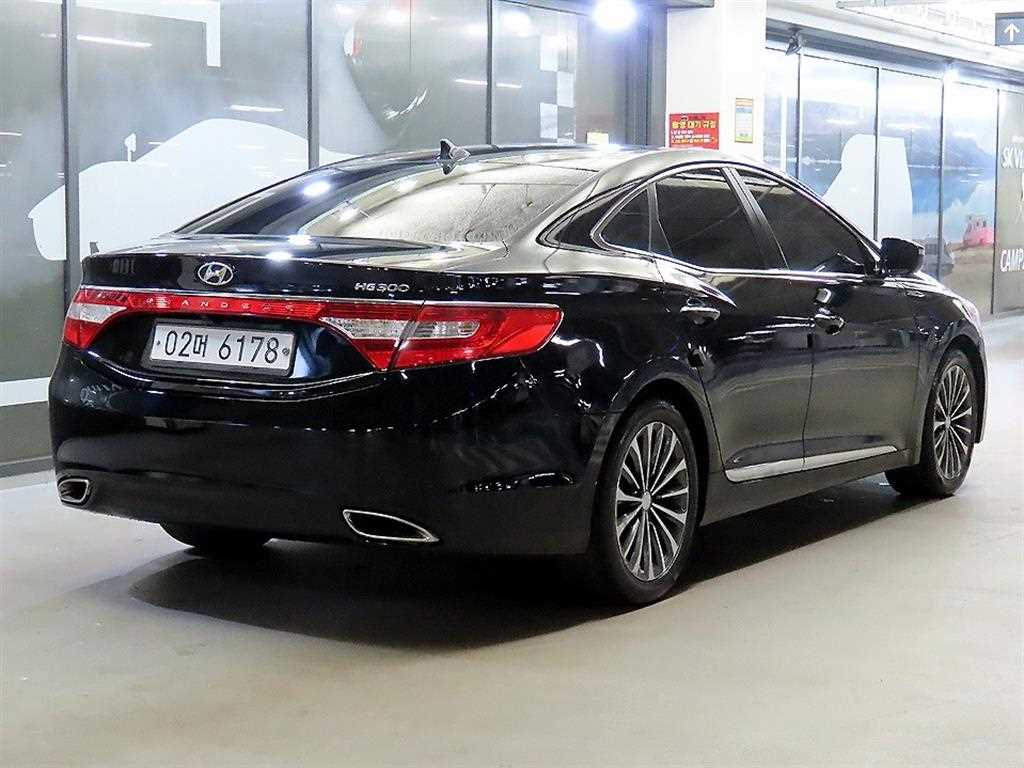 HYUNDAI Grandeur - Vista 4