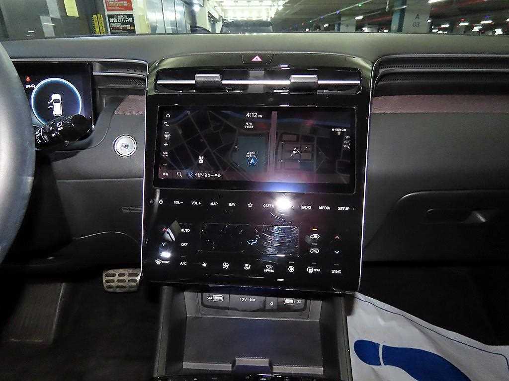 HYUNDAI Tucson - Vista 9