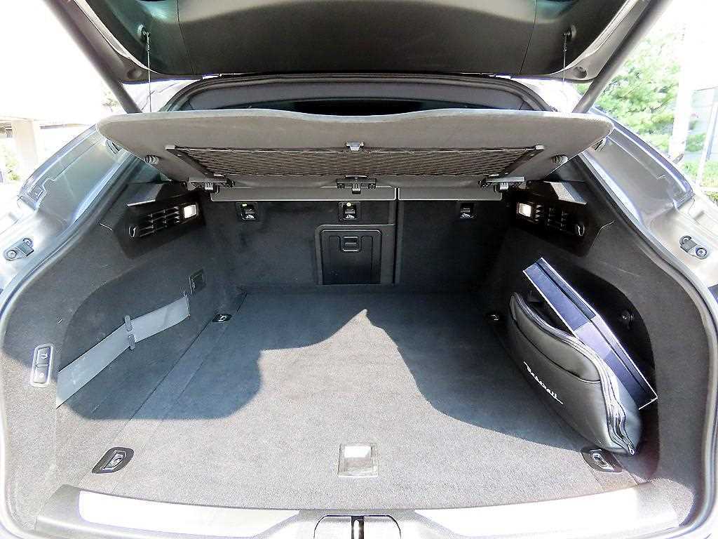 Maserati Levante 2018 Plateado - Importación desde Corea - HF Imports Iquique - Foto 17