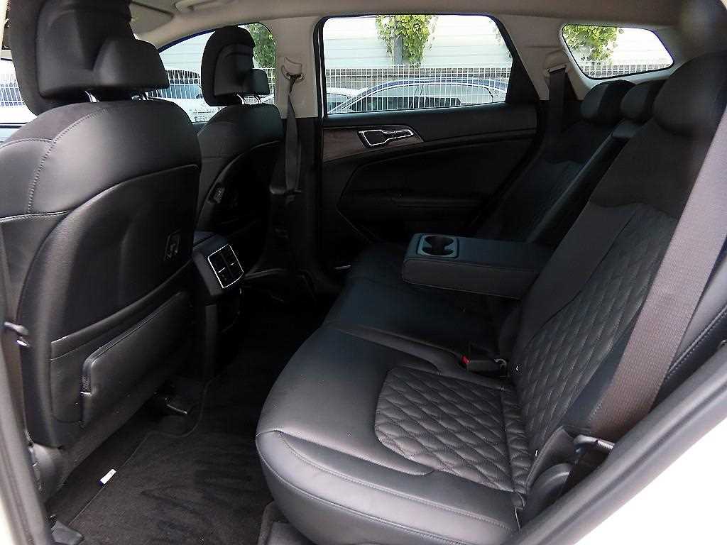 KIA Sportage - Vista 6