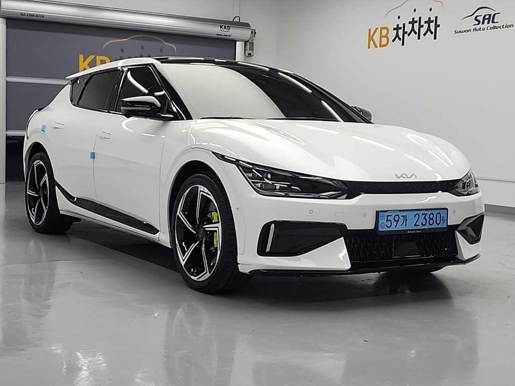 KIA EV6 - Vista 4