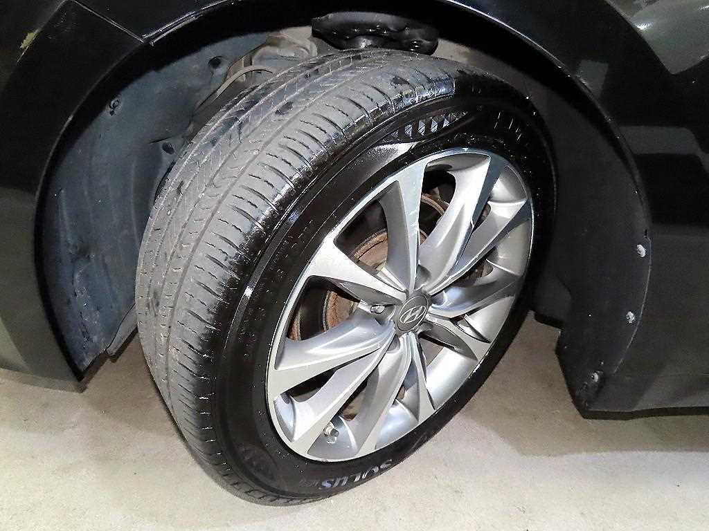 HYUNDAI Grandeur 2016 Negro - Importación desde Corea - HF Imports Iquique - Foto 20