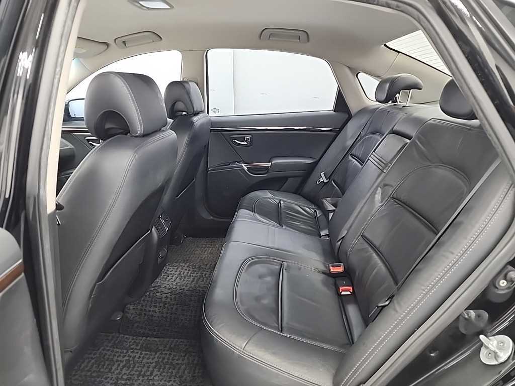 HYUNDAI Grandeur - Vista 12