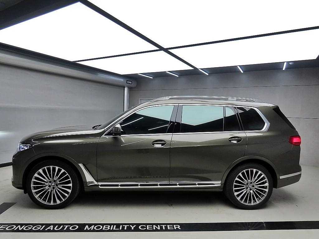 BMW X7 - Vista 4