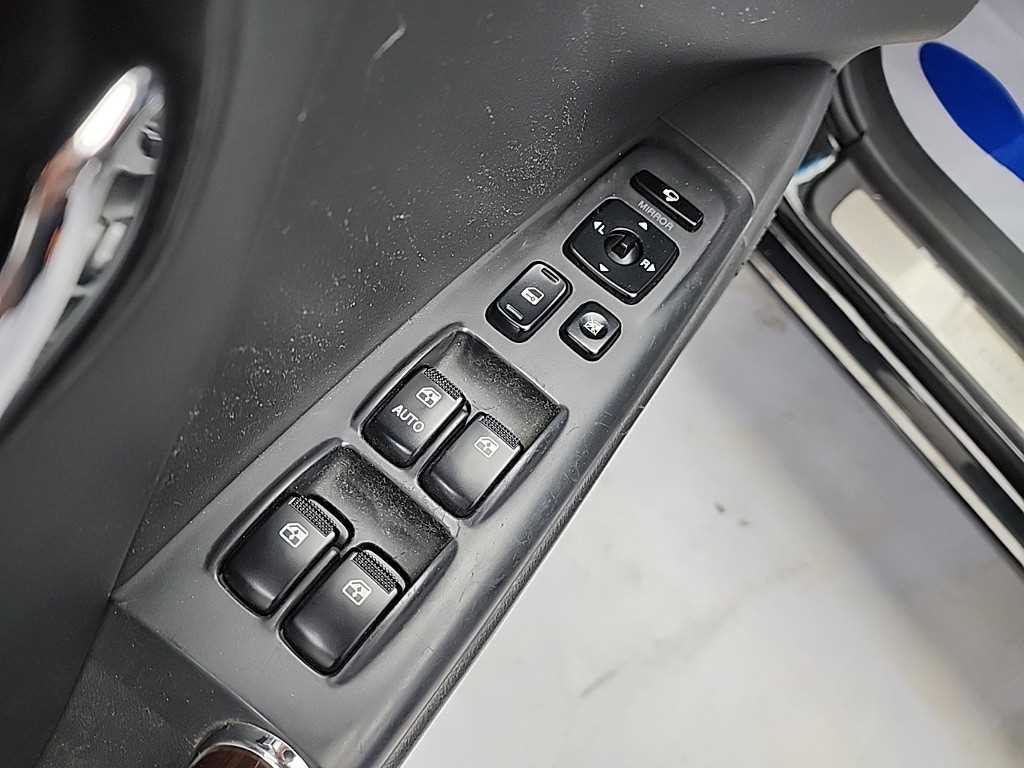 HYUNDAI Grandeur 2010 Negro - Importación desde Corea - HF Imports Iquique - Foto 17