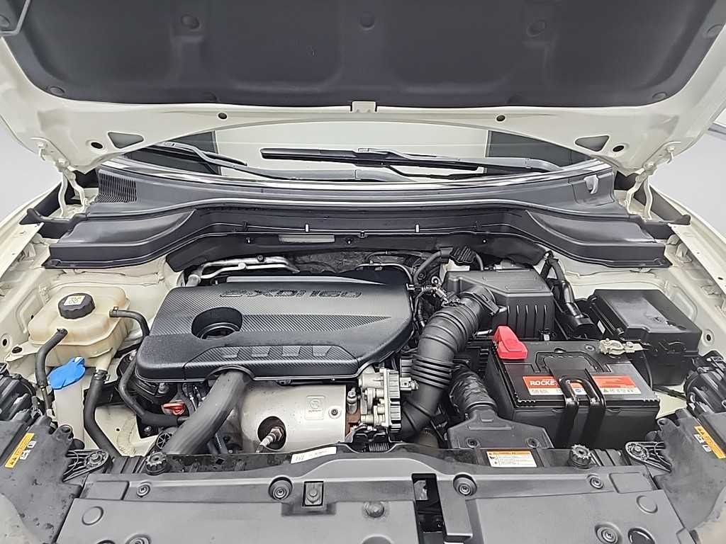 Ssangyong Tivoli - Vista 5