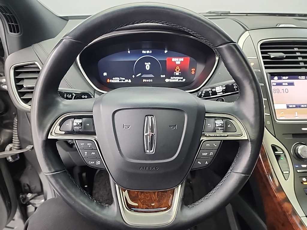 Lincoln Nautilus - Vista 9