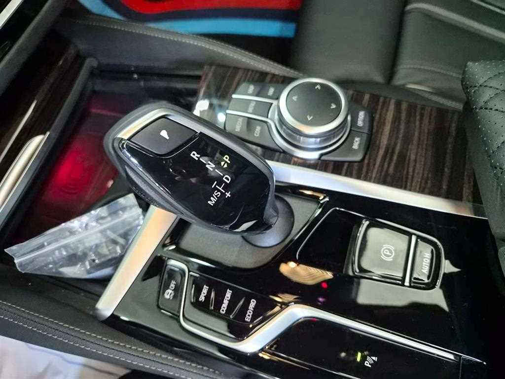 BMW 5 Series - Vista 10