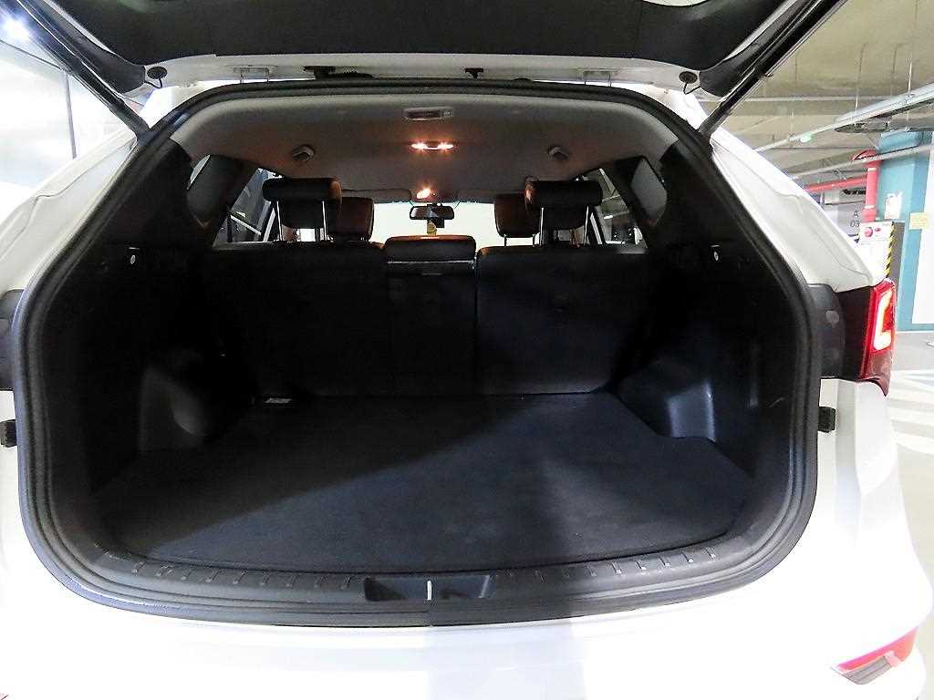 HYUNDAI Santa Fe 2018 Blanco - Importación desde Corea - HF Imports Iquique - Foto 17