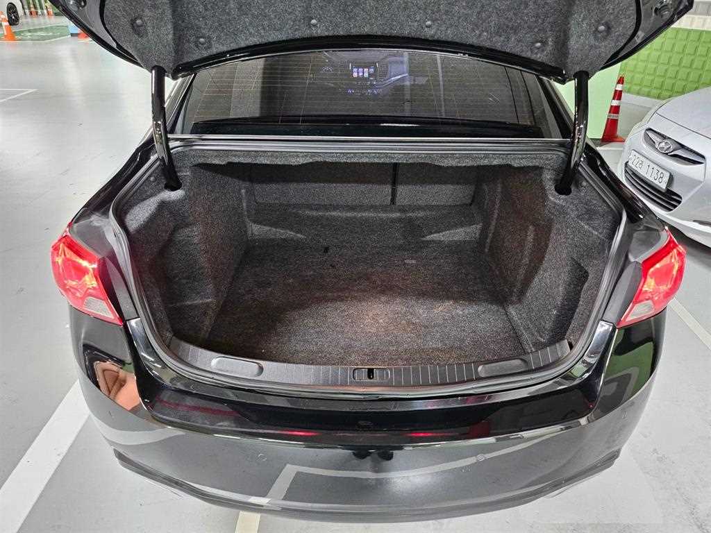 Chevrolet Impala - Vista 5