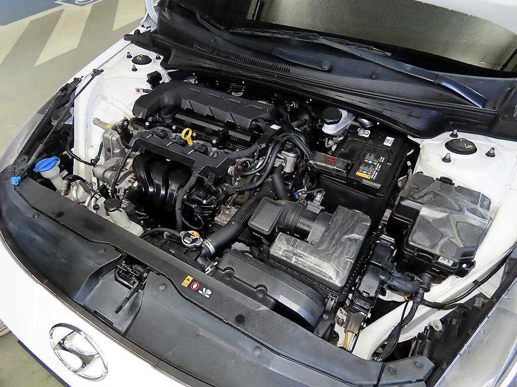 HYUNDAI Avante 2023 Blanco - Importación desde Corea - HF Imports Iquique - Foto 19