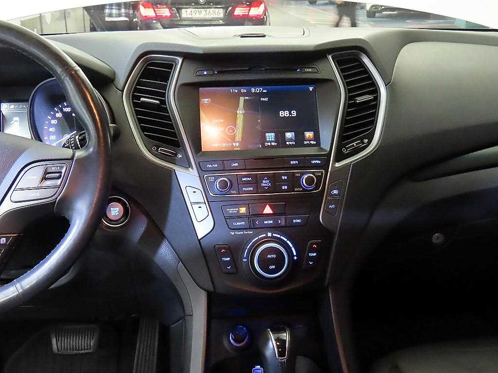 HYUNDAI Santa Fe - Vista 11