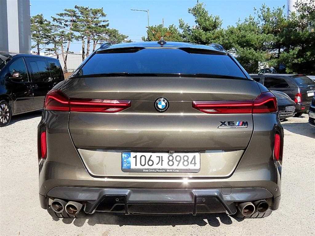 BMW X6M - Vista 4
