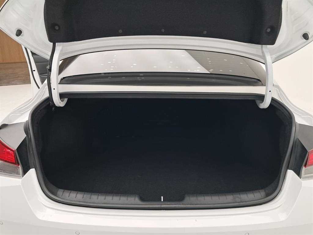 HYUNDAI Avante 2021 Blanco - Importación desde Corea - HF Imports Iquique - Foto 17