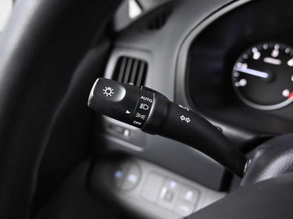 HYUNDAI Starex 2019 - Importación desde Corea - HF Imports Iquique - Foto 16