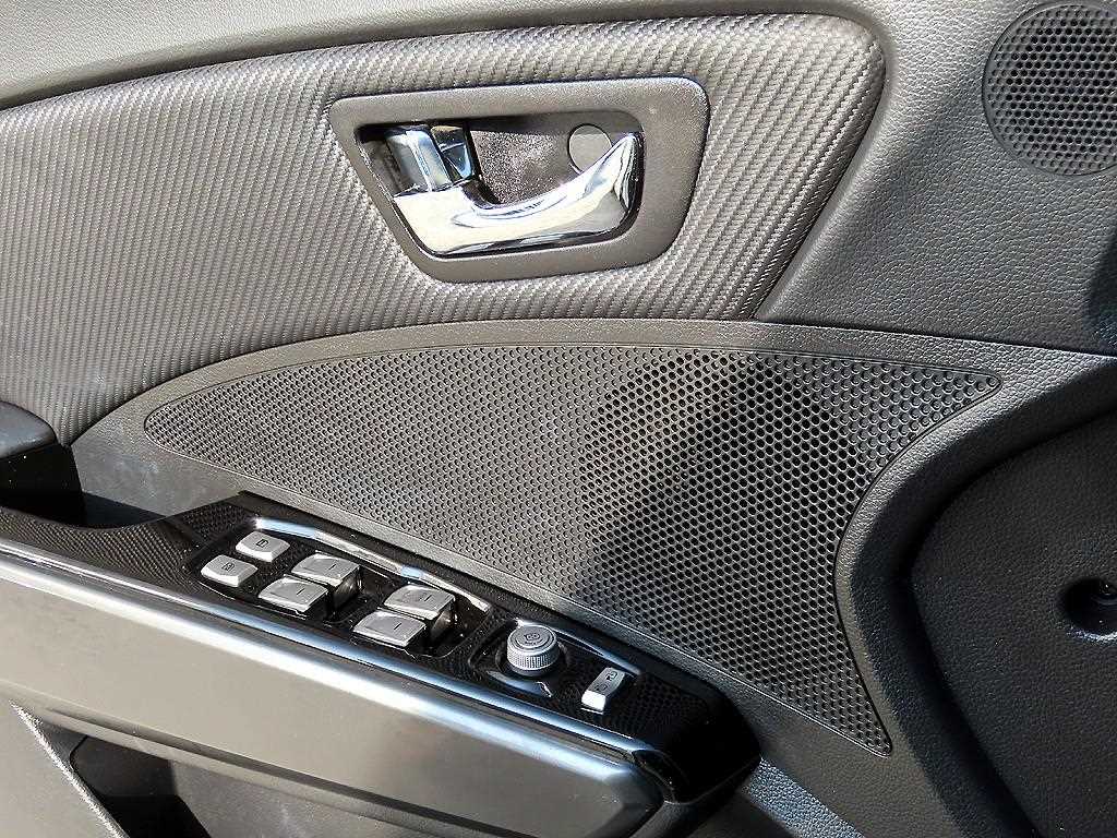 Ssangyong Tivoli - Vista 12