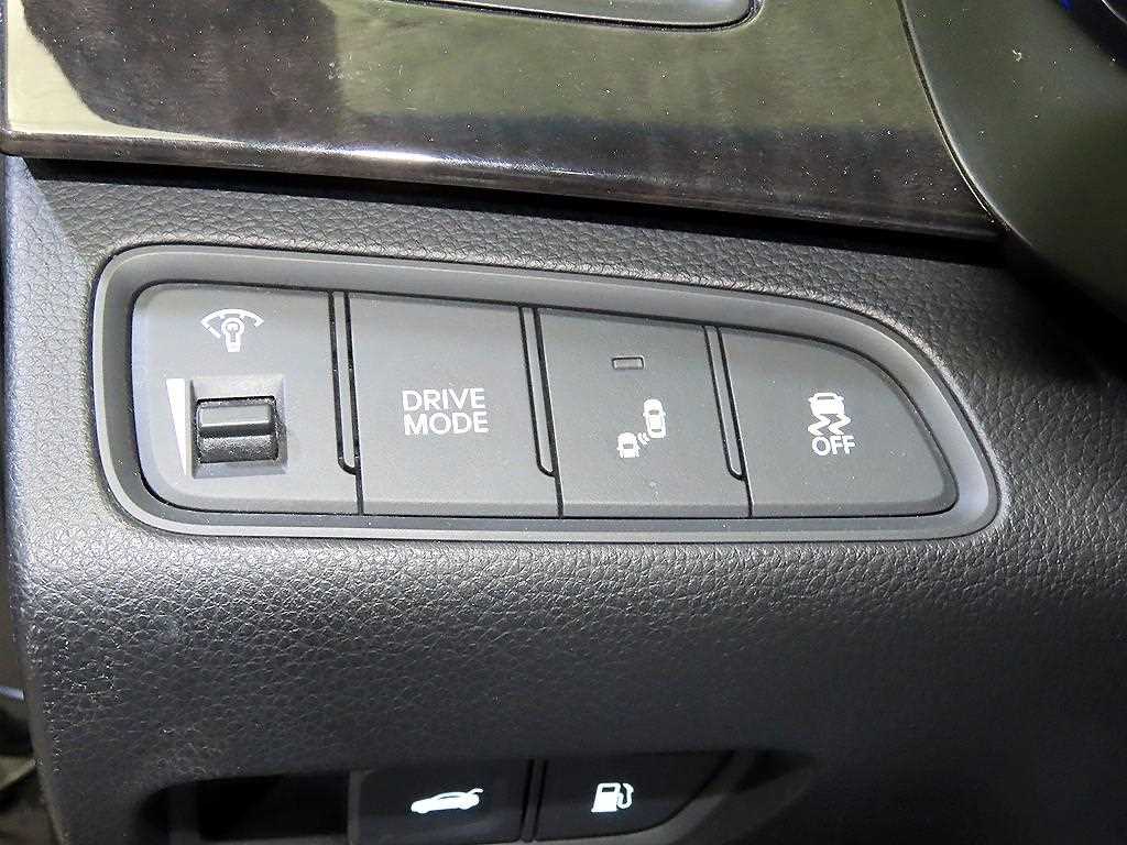 HYUNDAI Grandeur 2016 Negro - Importación desde Corea - HF Imports Iquique - Foto 14