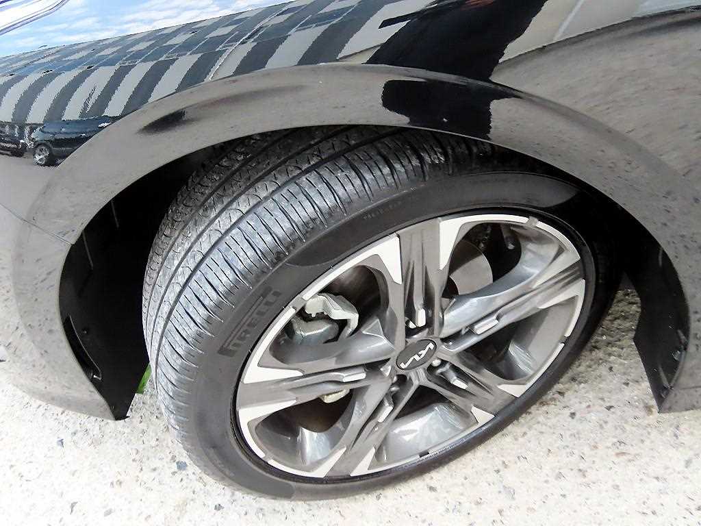 KIA K5 2022 Negro - Importación desde Corea - HF Imports Iquique - Foto 20