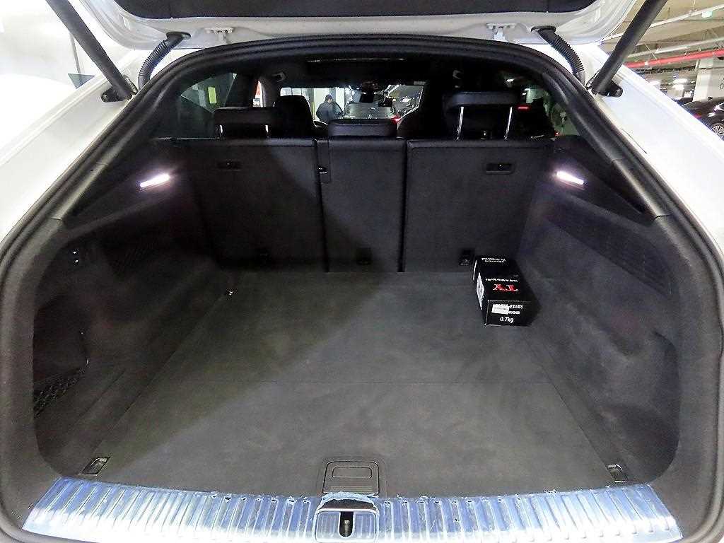 Audi Q8 2021 Blanco - Importación desde Corea - HF Imports Iquique - Foto 16