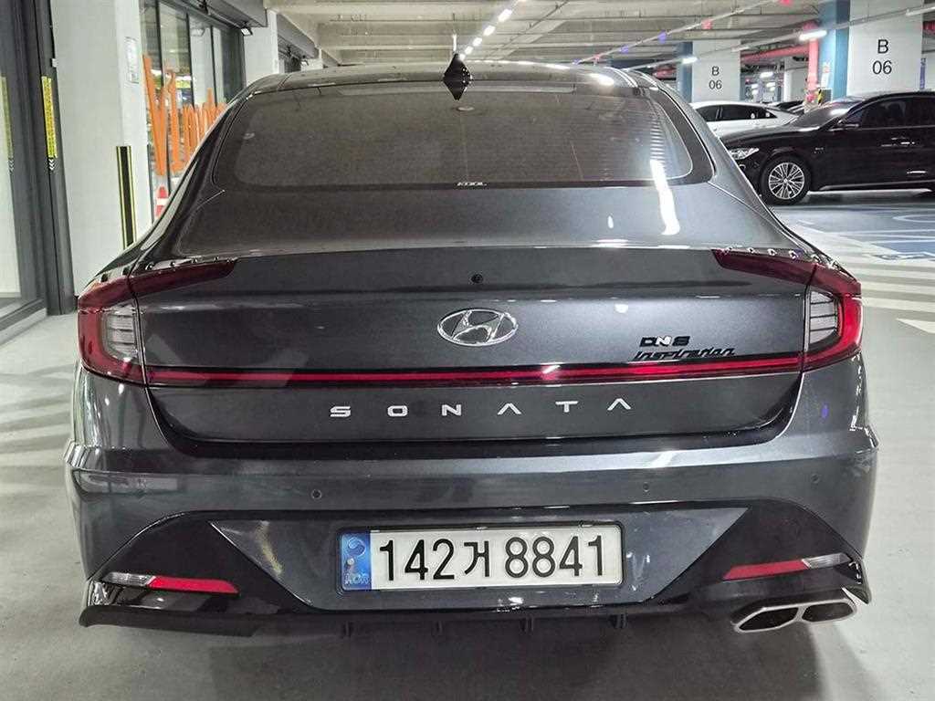 HYUNDAI Sonata - Vista 5
