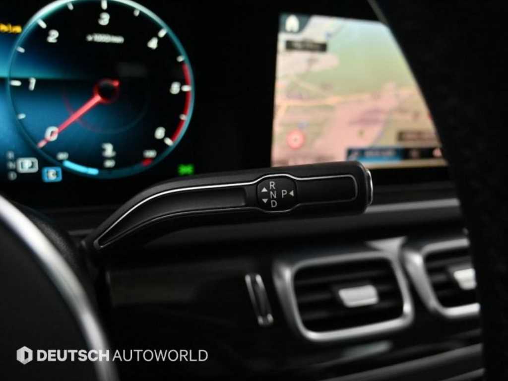 Mercedes Benz GLE Class - Vista 9