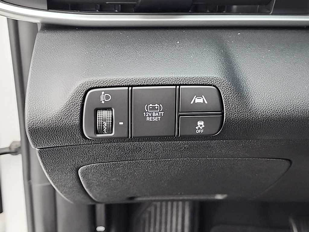 HYUNDAI Avante 2021 Blanco - Importación desde Corea - HF Imports Iquique - Foto 17