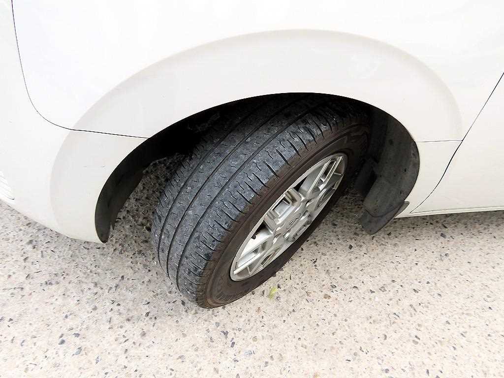 HYUNDAI Staria 2023 Blanco - Importación desde Corea - HF Imports Iquique - Foto 17