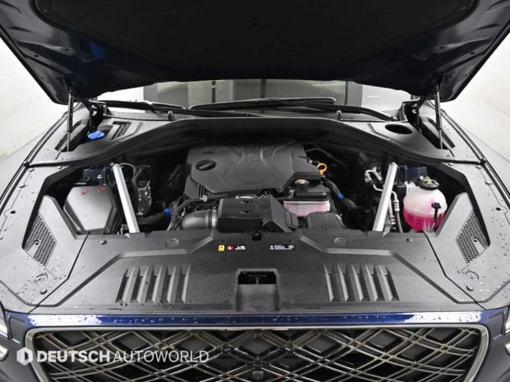 Genesis GV70 - Vista 6