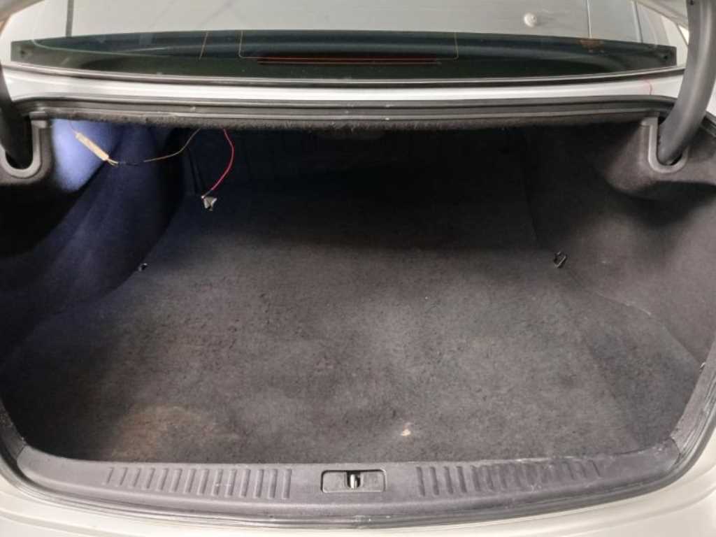 HYUNDAI Genesis 2008 Plateado - Importación desde Corea - HF Imports Iquique - Foto 18