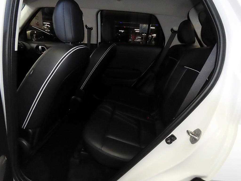 HYUNDAI Casper - Vista 7