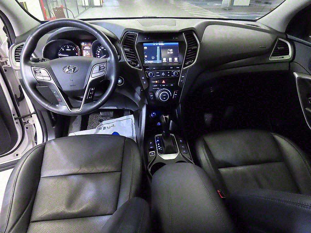 HYUNDAI Santa Fe - Vista 10