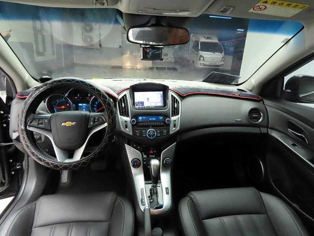 Chevrolet Cruise - Vista 8