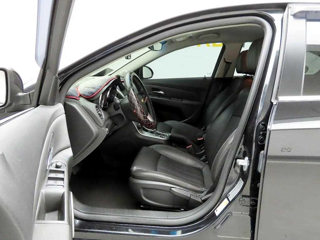 Chevrolet Cruise 2014 Negro - Importación desde Corea - HF Imports Iquique - Foto 13