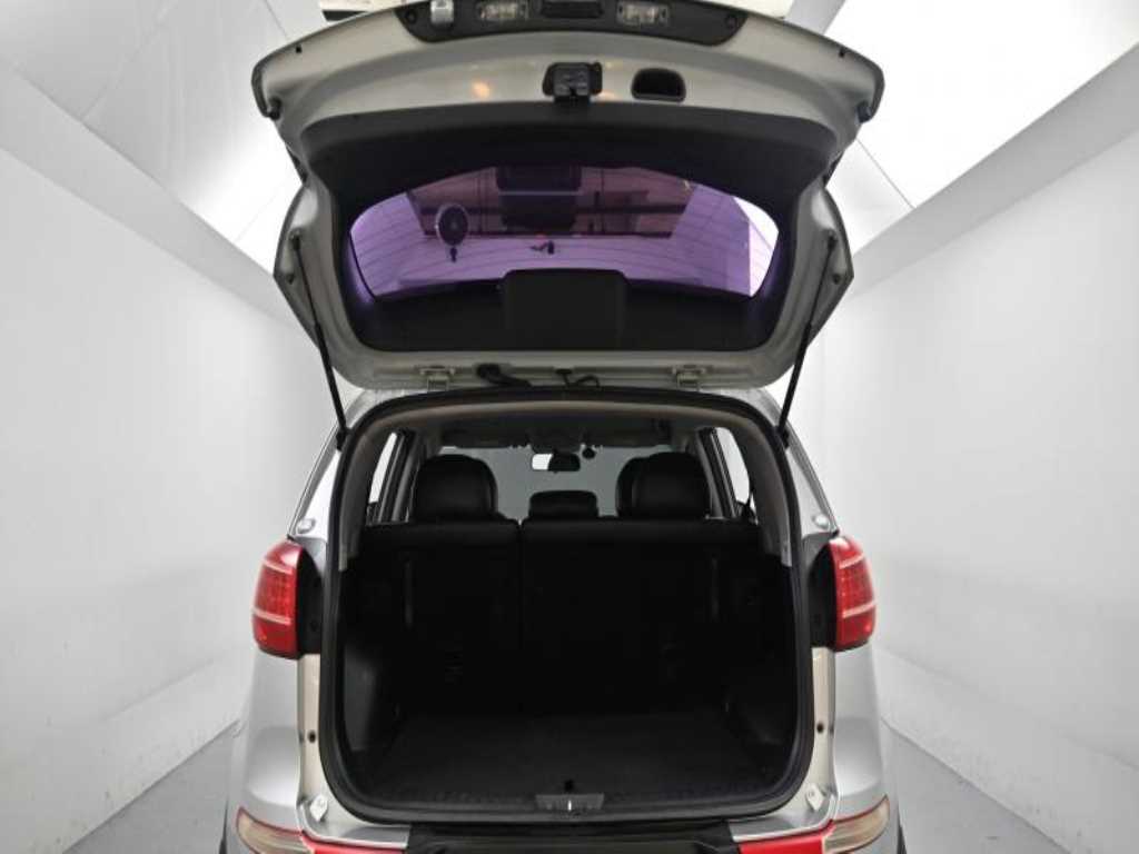 KIA Sportage 2011 Plateado - Importación desde Corea - HF Imports Iquique - Foto 20