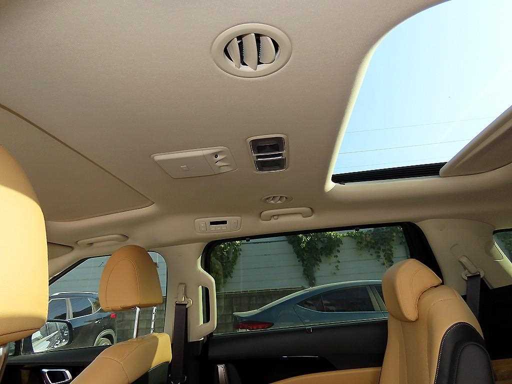 KIA Carnival 2022 Negro - Importación desde Corea - HF Imports Iquique - Foto 15