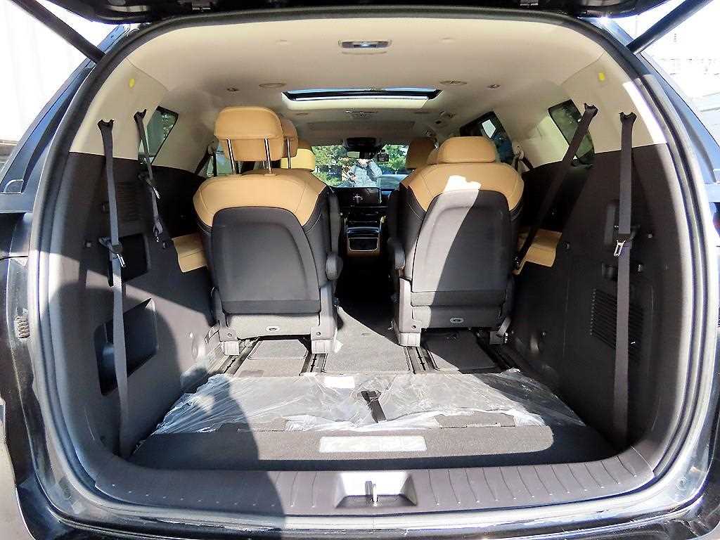 KIA Carnival 2022 Negro - Importación desde Corea - HF Imports Iquique - Foto 16